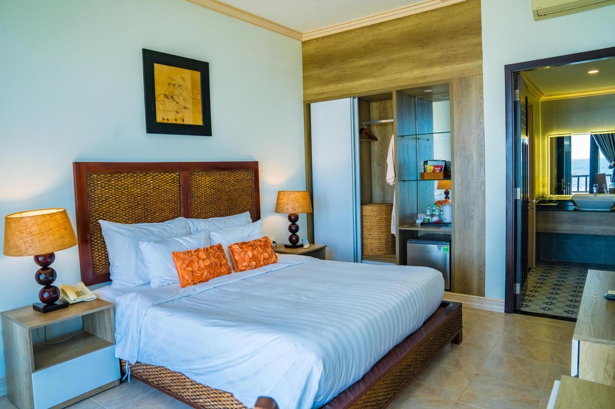 Lotus Muine Resort & Spa Фан Тиет Екстериор снимка